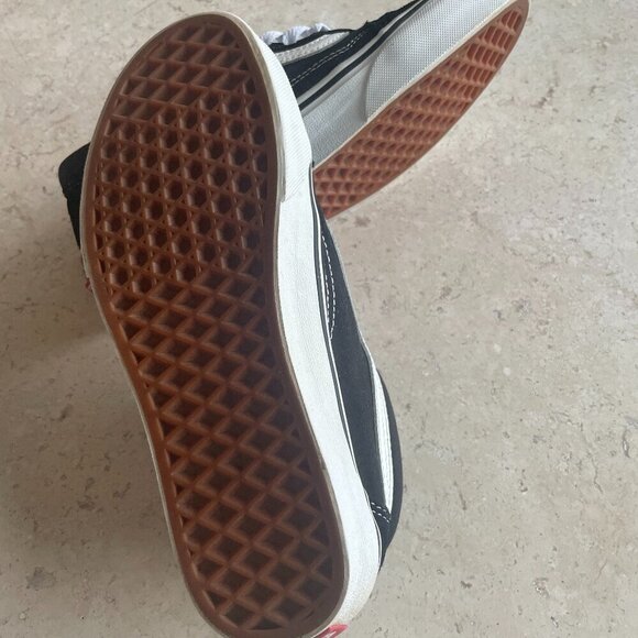 VANS Off The Wall Old Skool Black w White Stripe Size: Unisex Women 6.0 Men 4.5 - Picture 3 of 5